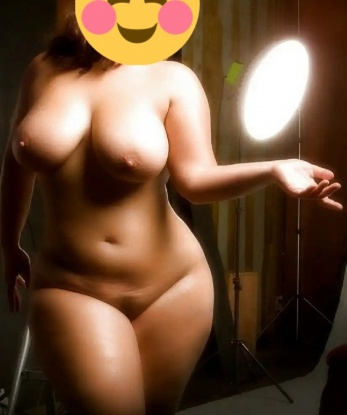 Я знаю, как принести настоящее наслаждение и сделать твой вечер незабываемым. У меня есть множество умений и возможностей, чтобы удовлетворить самые изысканные желания. Я предлагаю безупречный сервис и дискретность. Фото и отзывы доступны на моем профиле. Живу в Москве, так что если ты хочешь насладиться моими услугами, не упусти этот шанс. Обращайся к нам 💌 4464, 30 лет